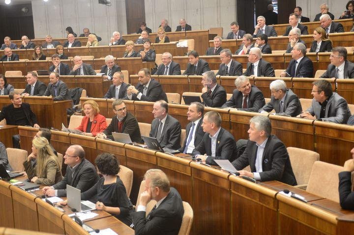 Pellegrini Opens Extraordinary Session on Health and Education