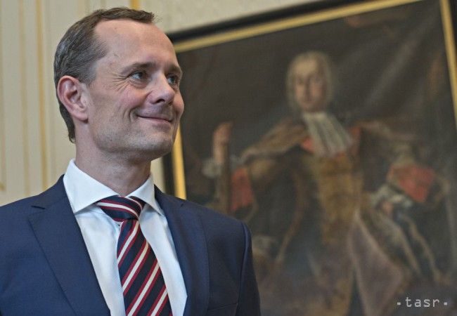 Prochazka Offers Resignation, Siet Leadership Rejects It