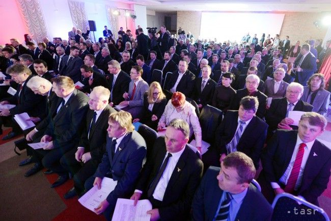 Analyst: SNS Brings Slovakia Closer to Snap Election