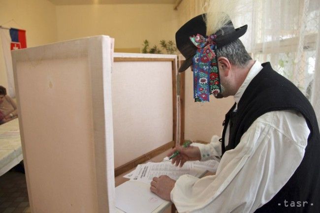 Almost 80 percent of People Would Vote for Same Party as in March