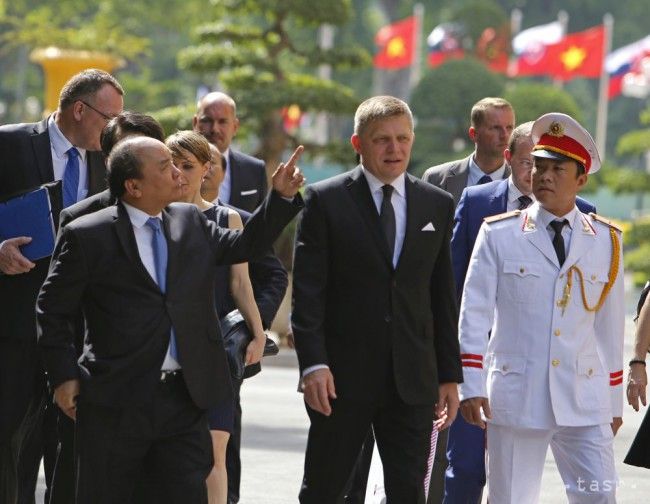 Fico: We Welcome Vietnam's Interest in Reassessing Visa Regulations