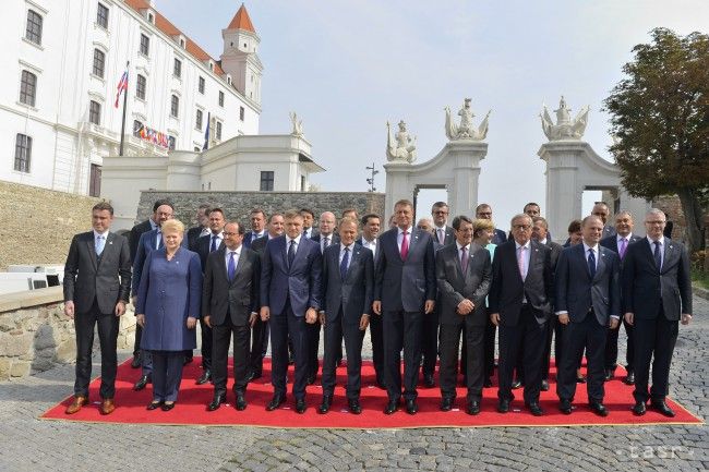 V4: EU's Migration Policies Should Be Based on Flexible Solidarity