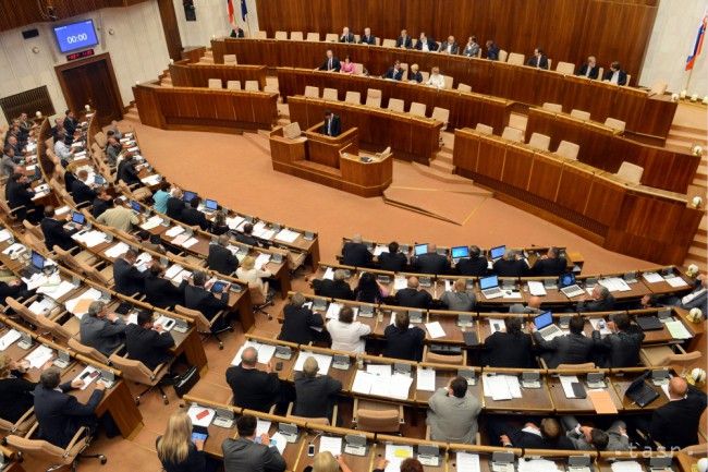 Governing MPs Suggest Scraping Second Round of Regional Governor Election