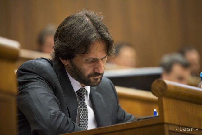 Kalinak Sends Documents on Relationship with B.A. Haus to Committee