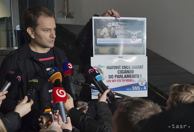 Matovic: No One Has Used More Racist Billboards Than SNS