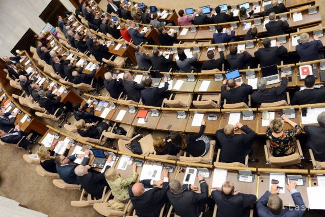MPs Override President's Veto and Approve Restrictions in House Again