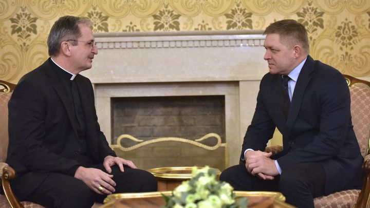 Fico and Archbishop of Bratislava Discuss Economy, Social Policy