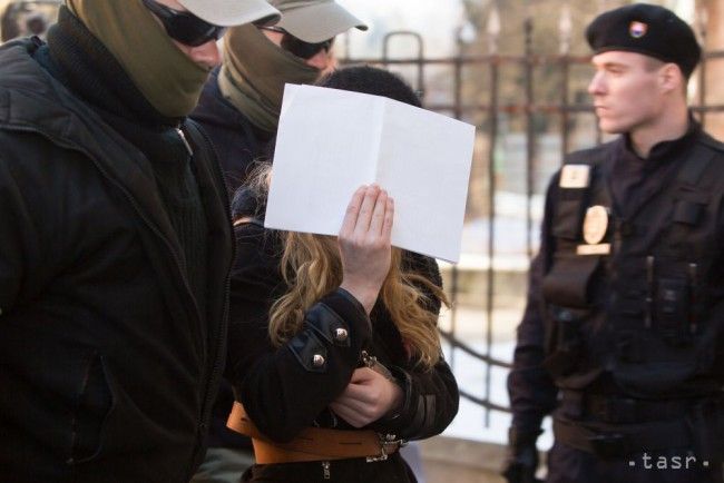 Woman Who Made Threats Against Muslims Taken Into Custody