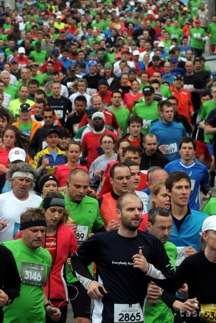 Almost 4,000 People Enroll at 'Wings for Life' Charity Run in Bratislava