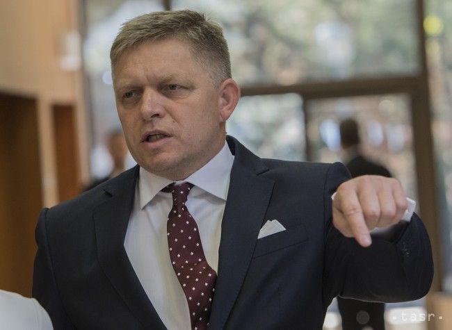 Fico: Smer-SD MPs Shouldn't Attend No-confidence Vote in Richter