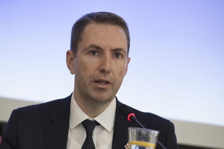Garth "Acknowledges" Recalling of Slovak Amb in Russia, But Disappointed