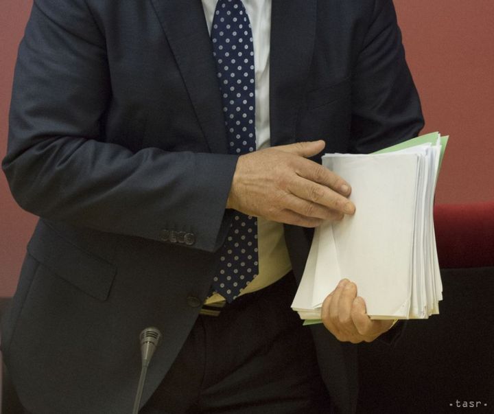 Rasi Presents Model of Hybrid Financial Assistance for SMEs