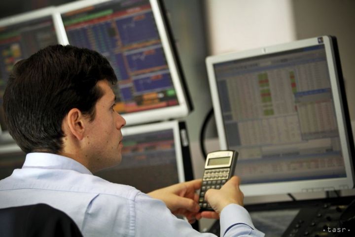 Analysts: Slovakia's Foreign Trade Remains Strong in June