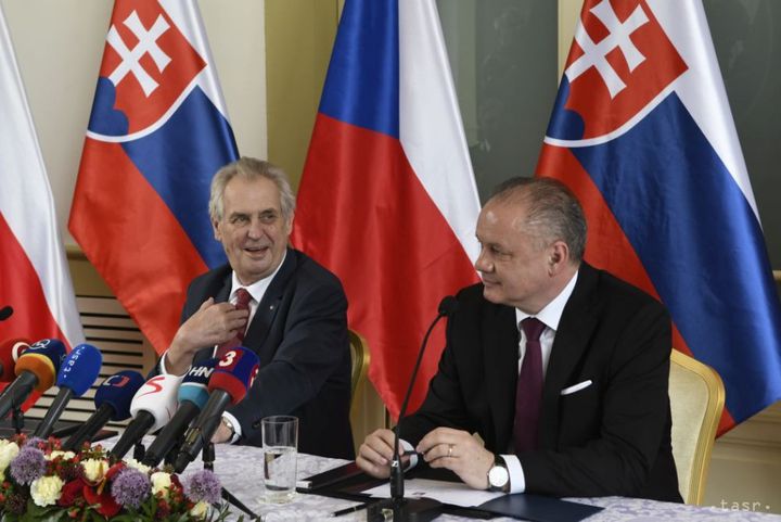 I'll Miss You Andrej, Zeman Told Kiska During Farewell Visit