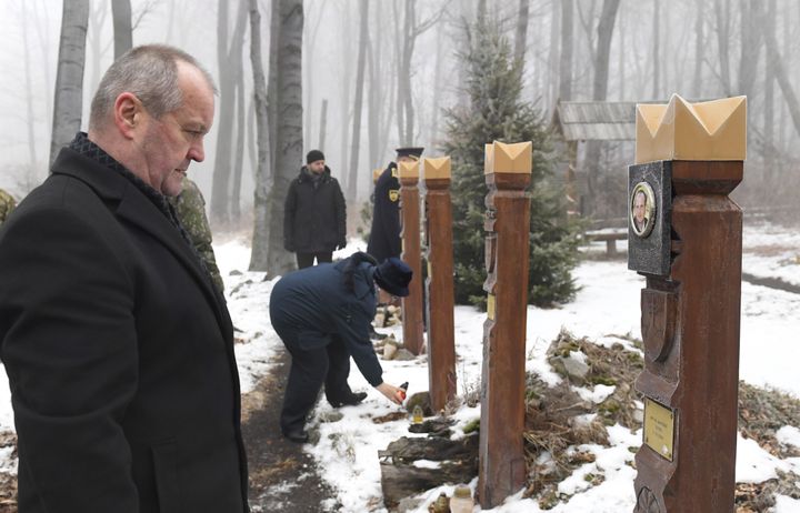 Gajdos at Site of Plane Crash: Nothing Supports Conspiracy Theories