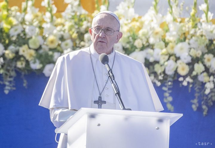 Pope: History Predestines Slovakia Be Messenger of Peace in Heart of Europe