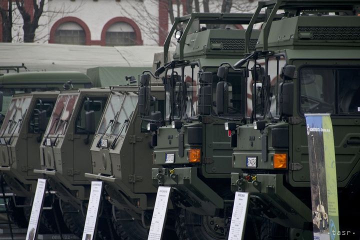 US Troops Moving through Slovakia to Saber Strike Exercise These Days