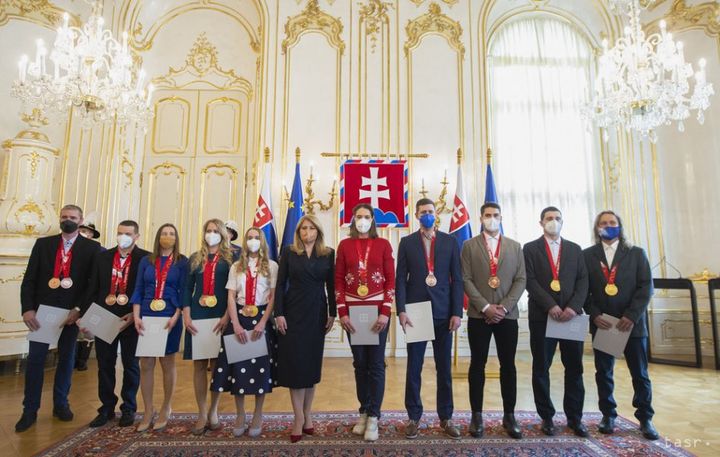 President Receives Beijing Medalists, Thanks Them for Representing Slovakia